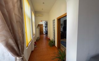 Casa cu 4 camere,  Zona Centrala-  Sf. Apostoli - Poză 12