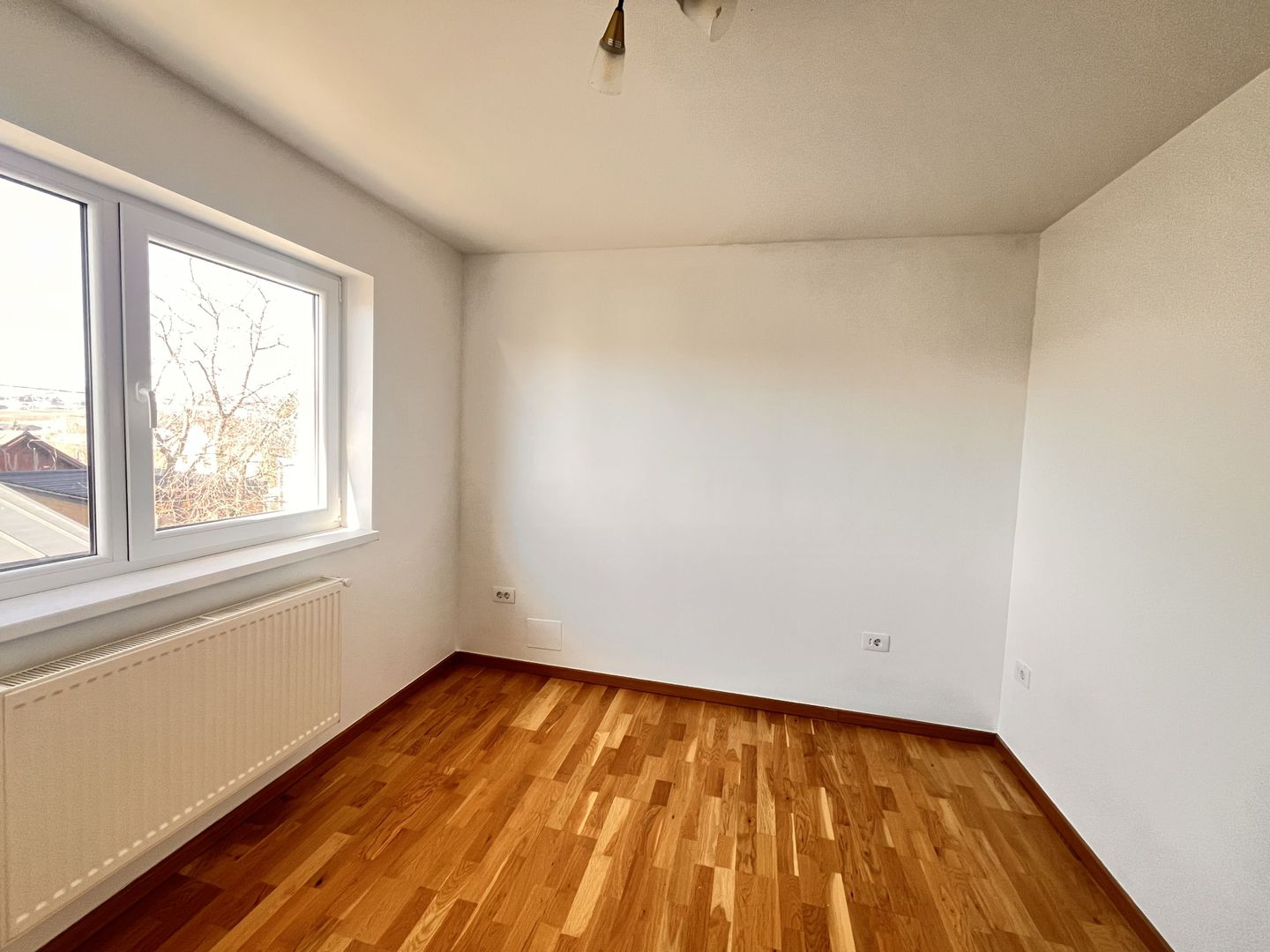 Duplex de Vanzare/Inchiriere I Suceava/Tișăuți I 102.000Euro - Poză 7