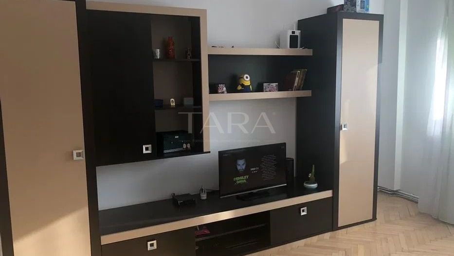 Apartament cu 2 camere, renovat complet, zona Plopilor, Pod Calvaria. - Poză 2