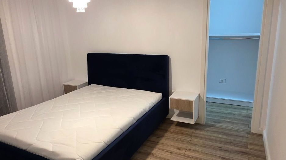 Apartament 2 camere Sisesti / loc de parcare inclus - Poză 3