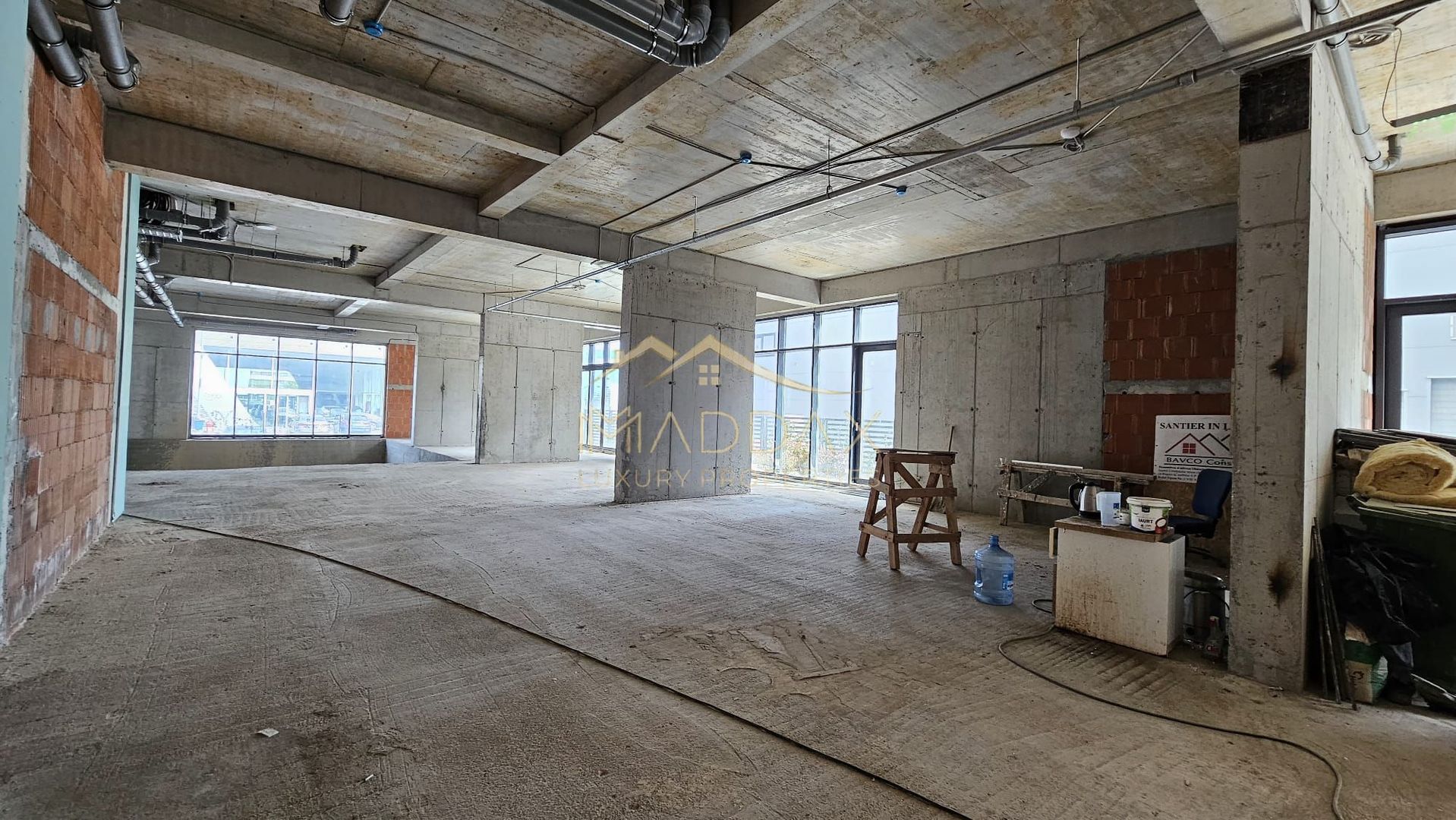 Spatiu comercial cu piscina acoperita***512mp utili//Pipera - Poză 12