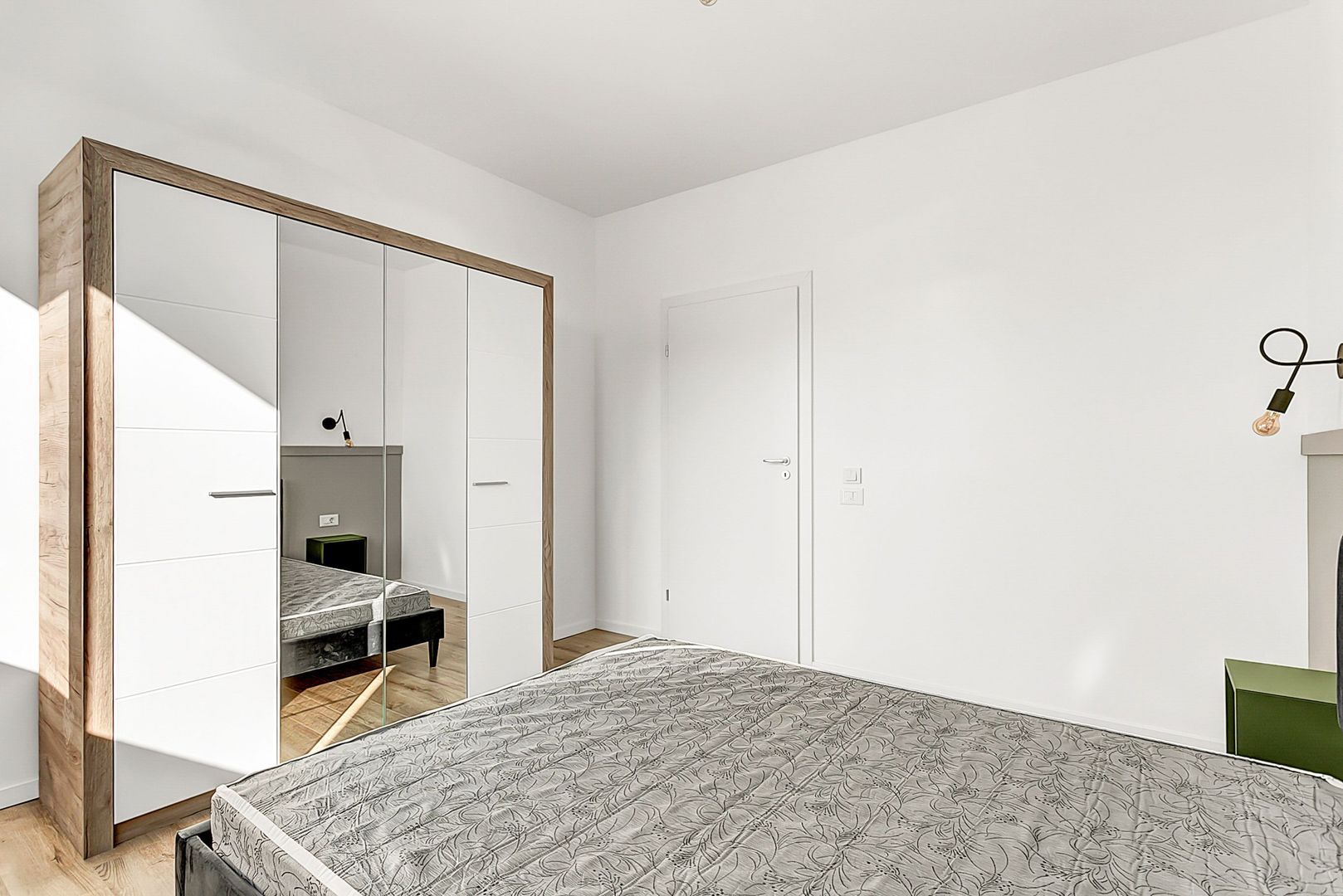 Apartament, cu 2 dormitoare, cartier exclusivisist! - Poză 5