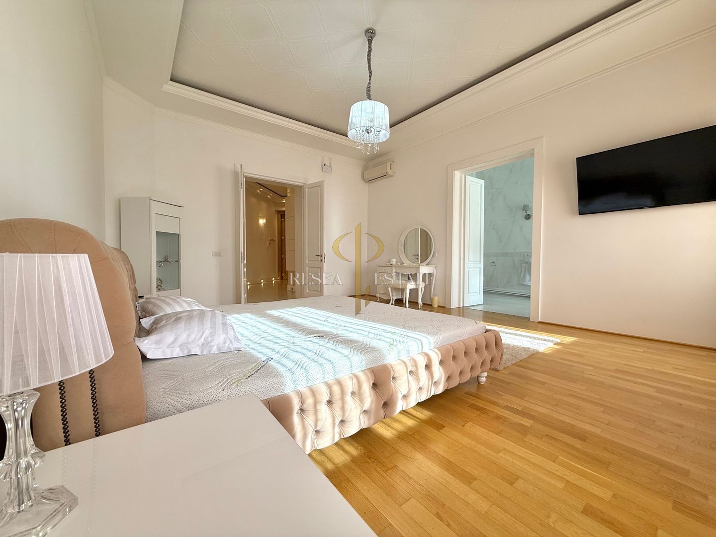 Apartament în clădire istorica 3 camere,129 mp, lângă Parcul Poporului - Poză 2