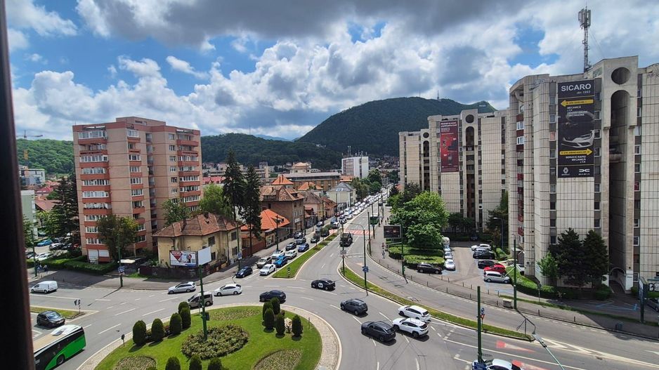 Onix, apartament cu priveliste spre Tâmpa - Poză 26