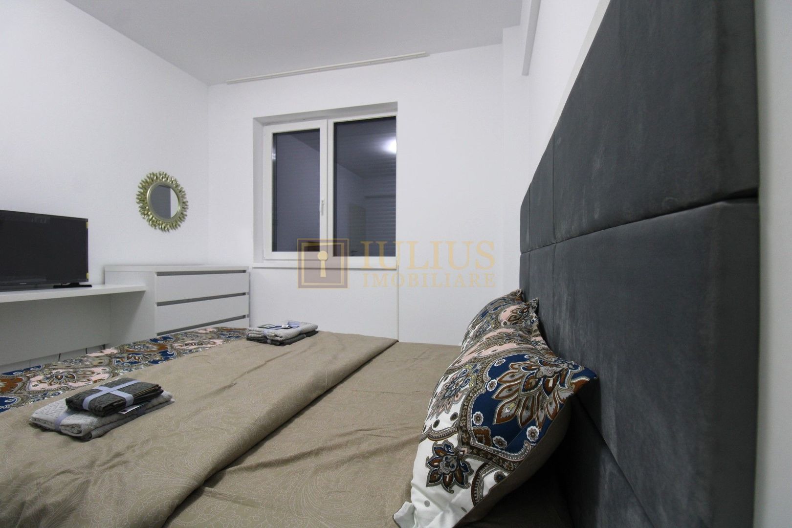 Exterior sud-Braytim. Parter cu terasa; la prima inchiriere. - Poză 11