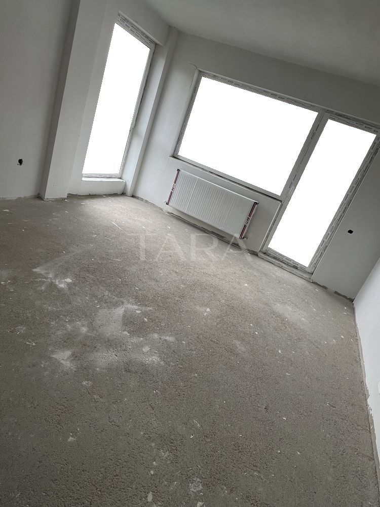 Apartament 3 camere in Floresti, zona Panemar parcare inclusă. - Poză 4
