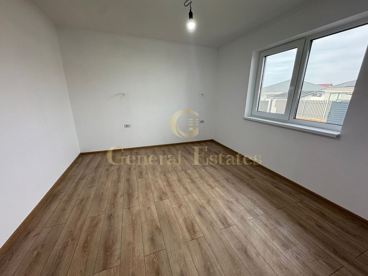 Casă NOUĂ pe Parter – 3 dormitoare, teren 500 mp, Cartier Izvor - Poză 12