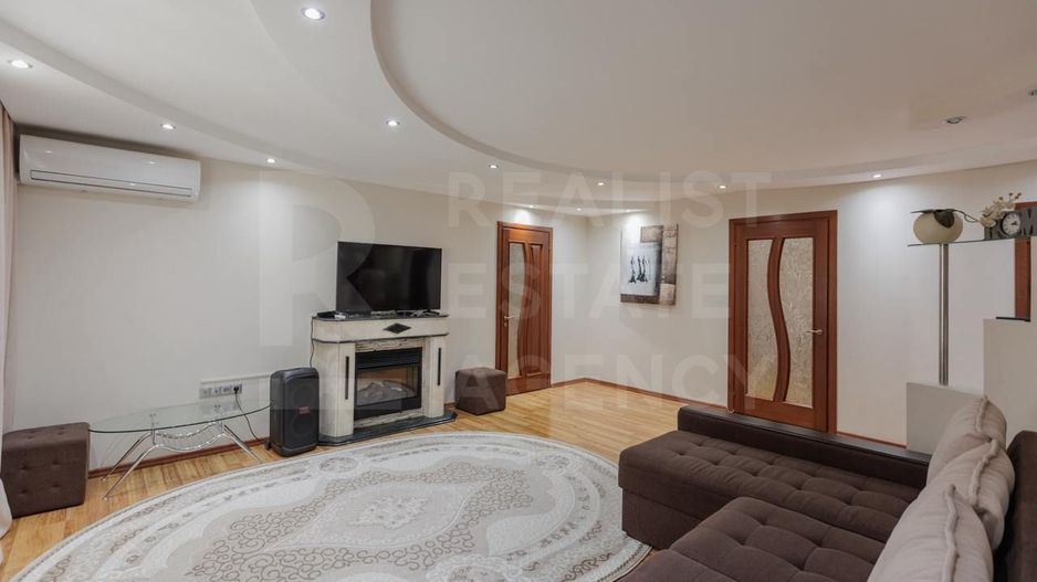 Vânzare, apartament, 3 camere, str. Ion Inculeț, Centru - Poză 2