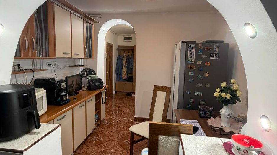 Apartament 3 camere decomandat-Zona Steaua-Shopping City-Mobilat - Poză 8