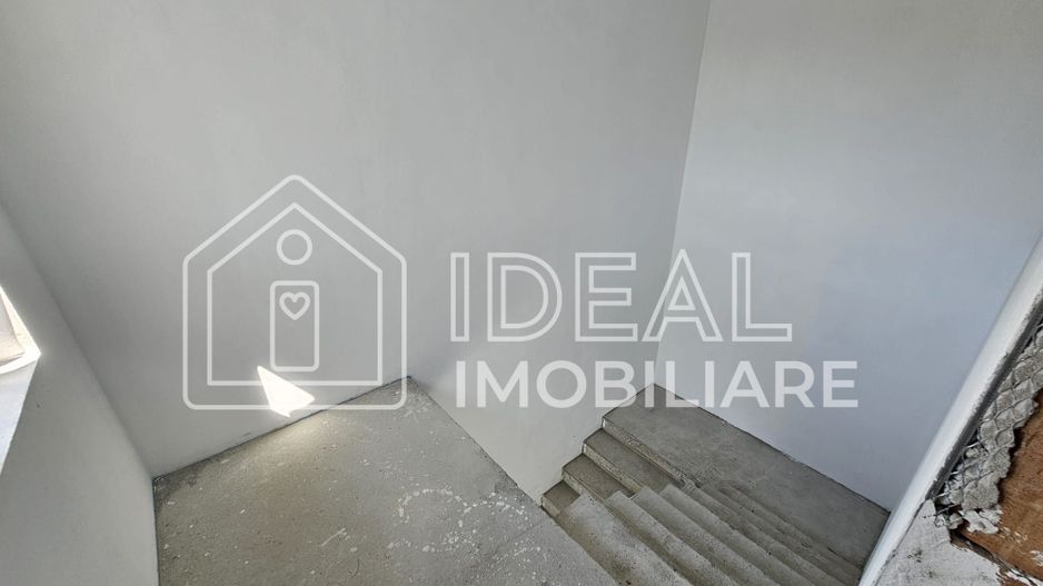 Casa cu 5 camere si vedere panoramica, in Cisnadie - Poză 14