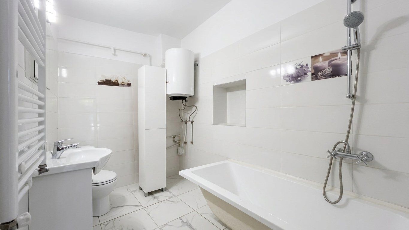 Casa 3 camere | 2 min Metrou Laminorului | Teren 241 mp | Renovata complet - Poză 5