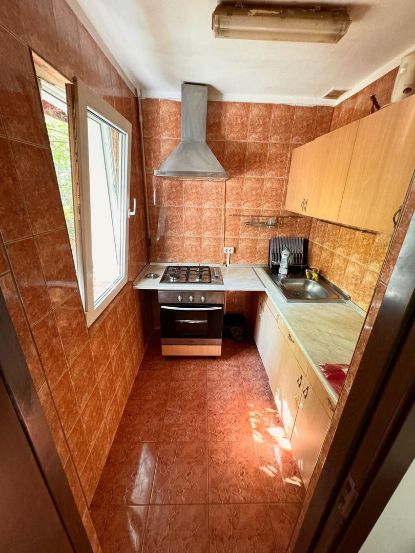 Apartament cu trei camere de vanzare-zona Dacia - Poză 6