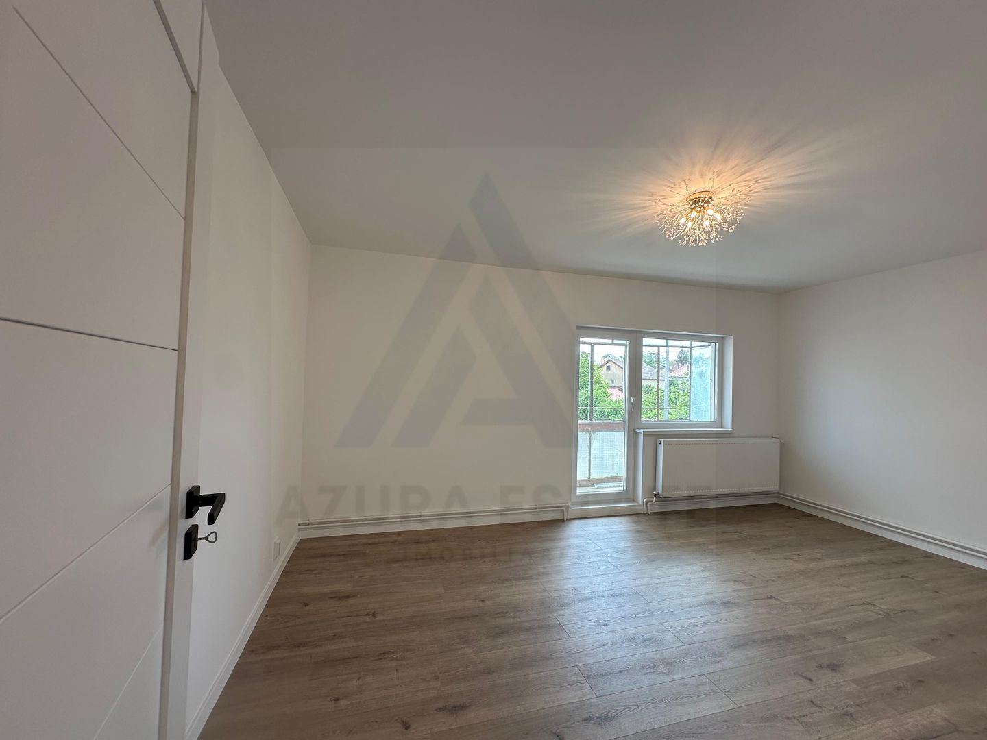 Apartament 3 camere 64 mp utili 2 bai etaj 1 complet renovat Strand - Poză 7