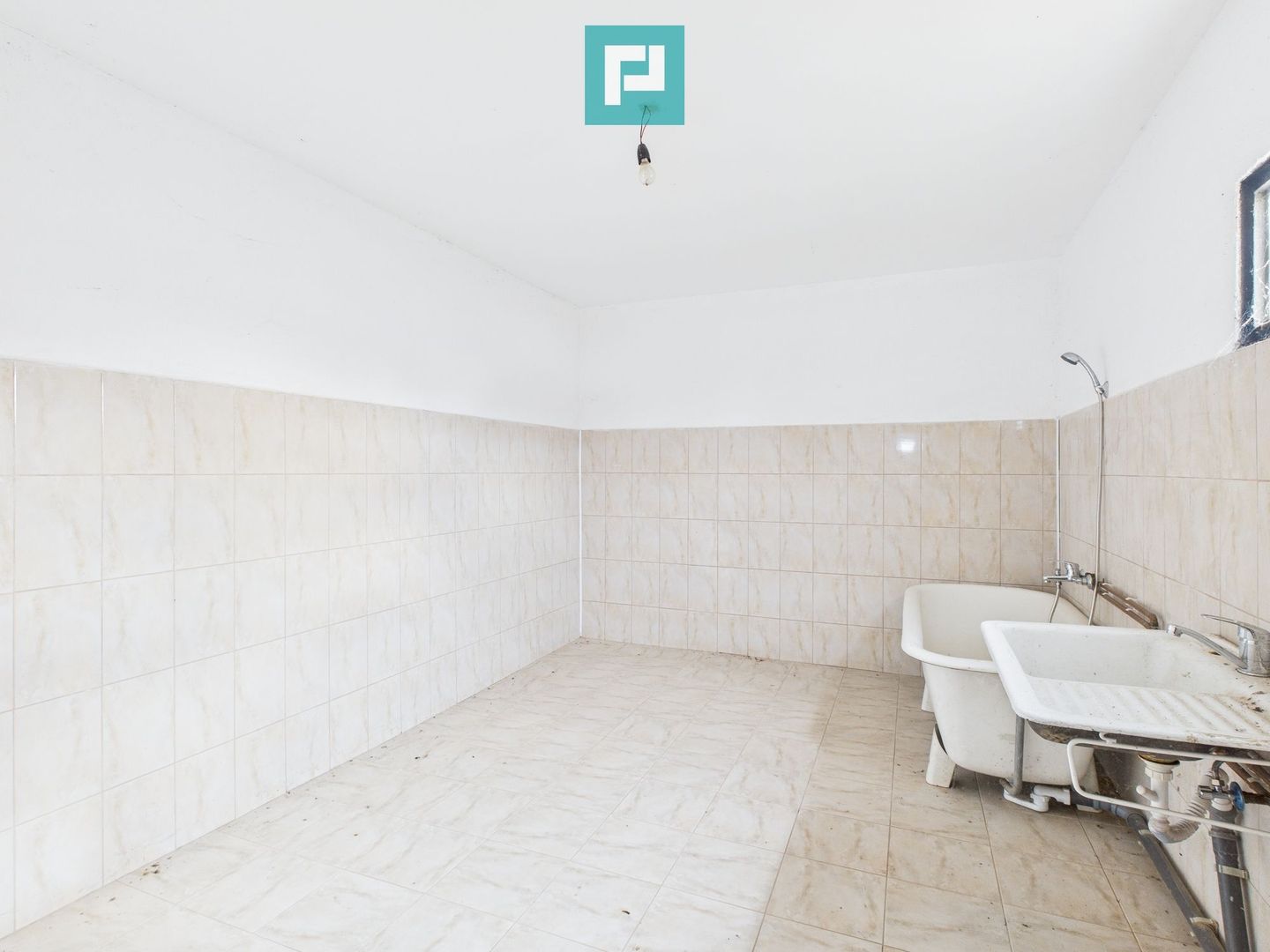 Clădire pentru investiții în Semlac - Poză 11