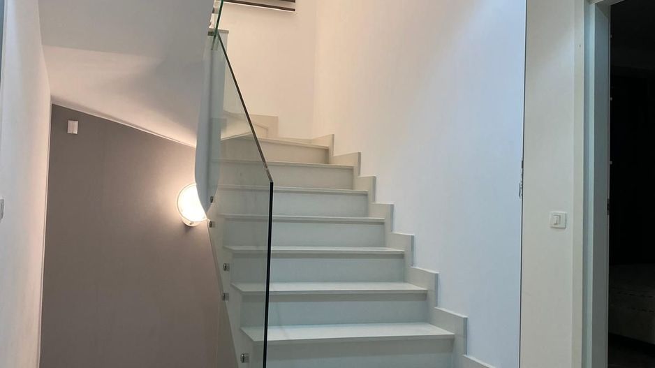 Vila tip Townhouse de inchiriat | langa Porsche Pipera | 4 camere - Poză 3