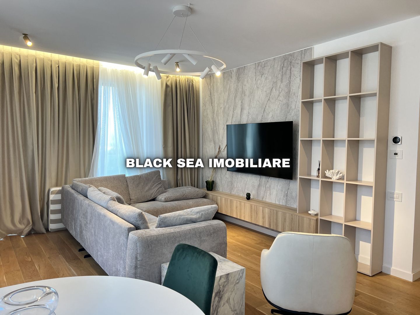 Apartament 3 camere Ultramodern zona Summerland - TERMEN LUNG - Poză 1