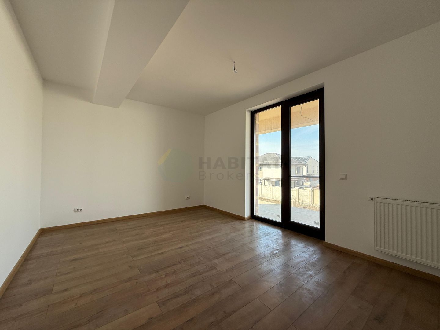 Casă modernă 2025 | Tunari – spațiu generos și localizare excelentă - Poză 9