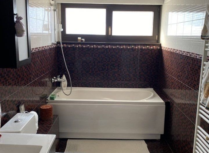 CASA/VILA DE VANZARE BUCIUM,CARTIER IC BRATIANU,235 MP UTILI,521MP TEREN - Poză 11