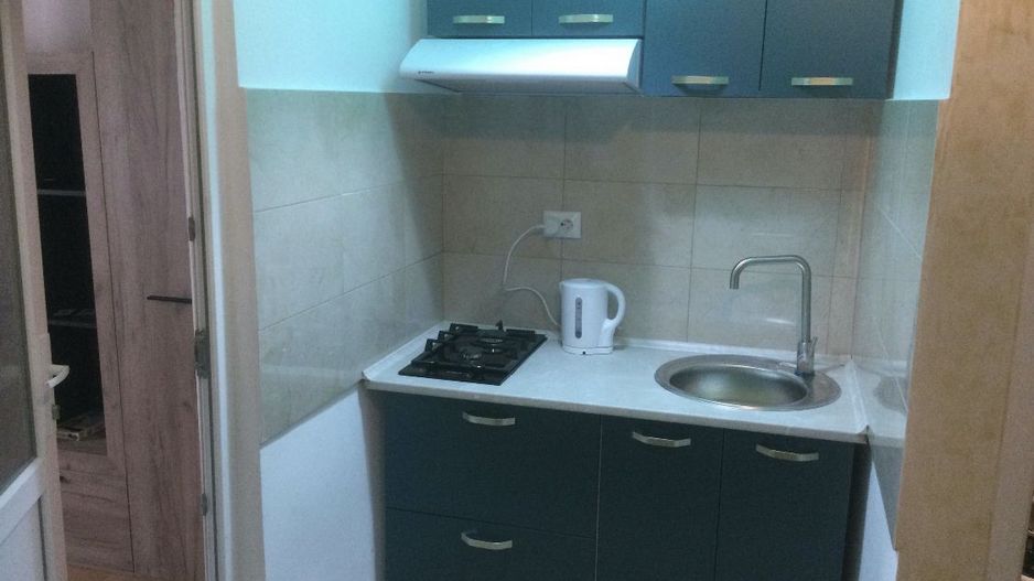 Proprietar vinde garsoniera zona CET Constanta - Poză 2