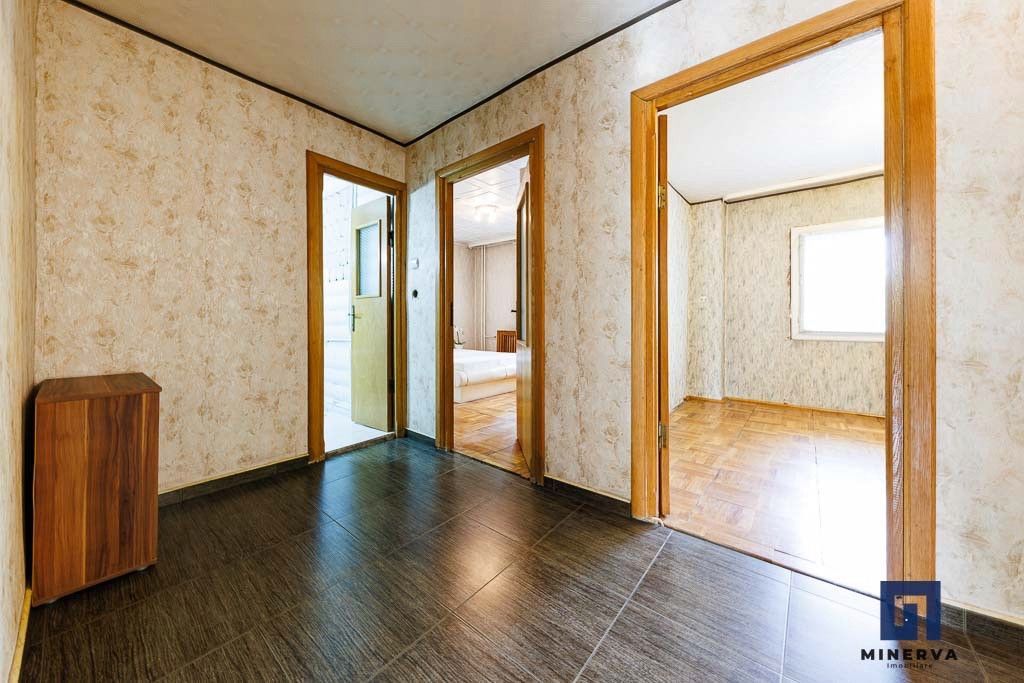 Apartament 4 camere cu garaj, etaj 1 - 91 mp, Zona Odobescu, Comision 0 - Poză 23