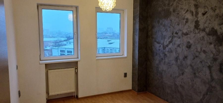 Inchiriere apartament  ultracentral 3 camere - Vedere catre Piata Constitutiei - Poză 6