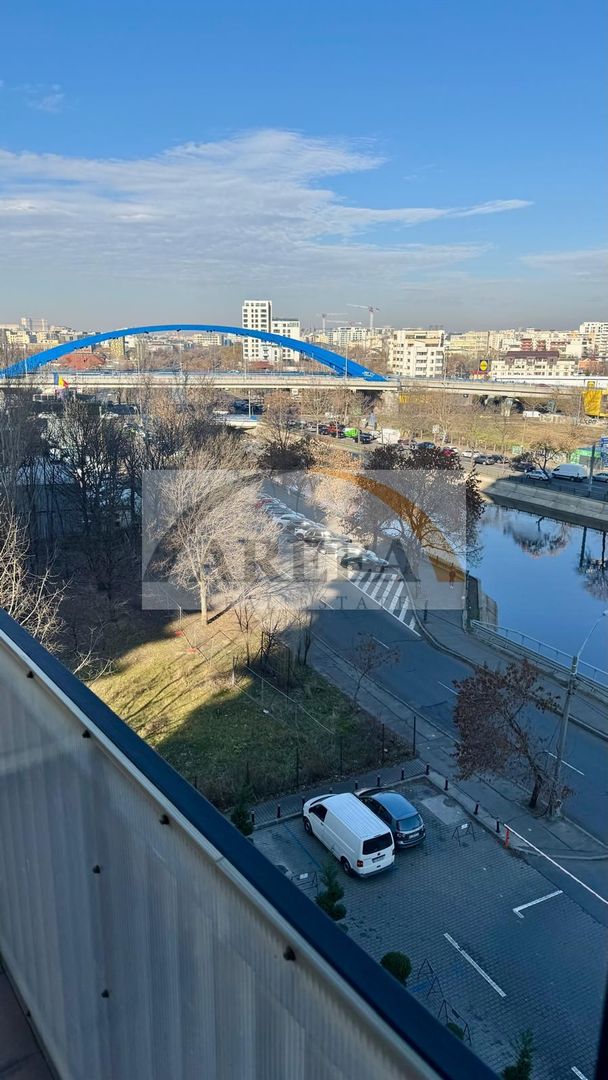 De vanzare - 3 camere decomandat etaj 4 - Splaiul Unirii - Poză 17