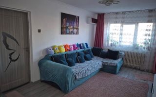 Apartament 3 camere etaj 4 de vânzare – Podu Roș, Aleea Rozelor, - Poză 2