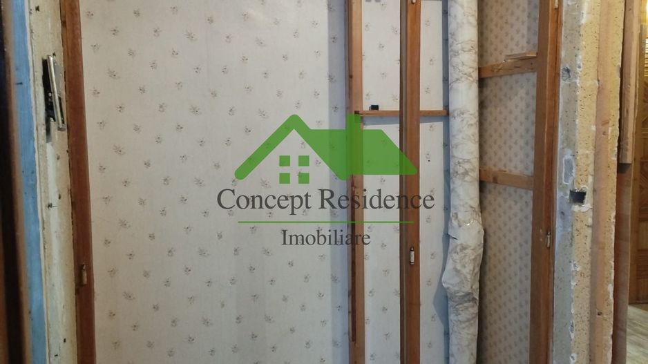 Ap 3 camere decomandat,etaj intermediar - zona Garii - Poză 13