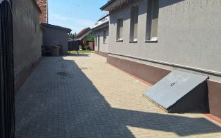 Casa 4 camere, singur in curte de vanzare, Satu Nou, Halchiu - Poză 1