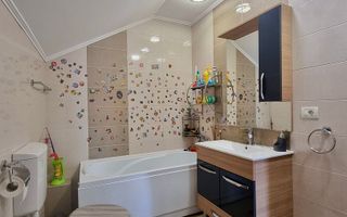 VANDUT/ SOLD - Casa / Vila de vanzare Valu lui Traian - Poză 17