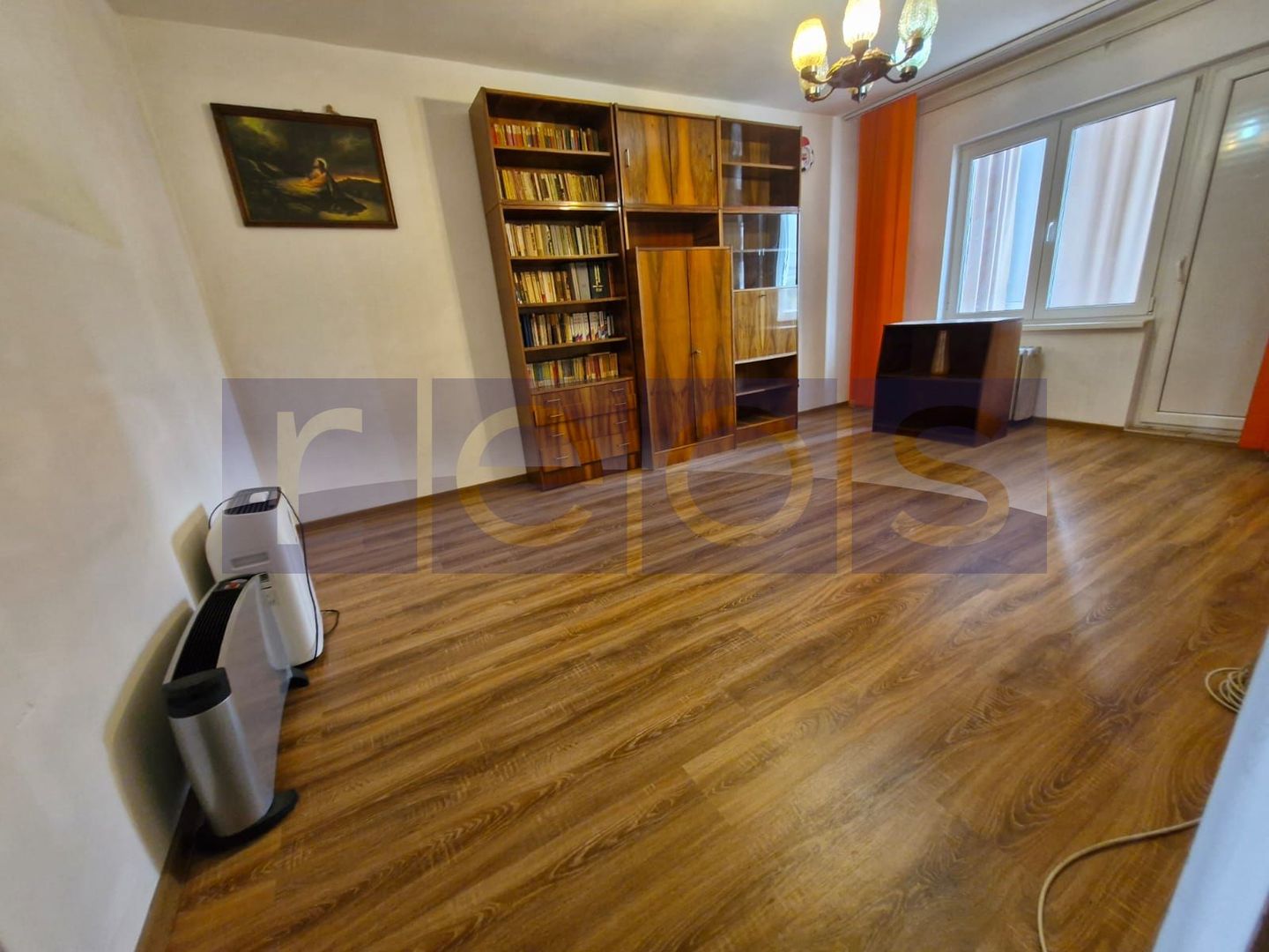 VANZARE 3 CAMERE ZONA DRISTOR - Poză 1