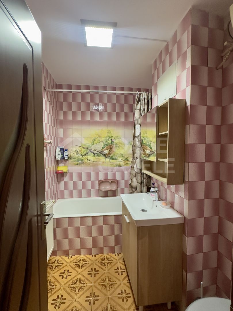 Apartament mobilat, 2 camere decomandat, lângă Iulius Mall - Poză 6