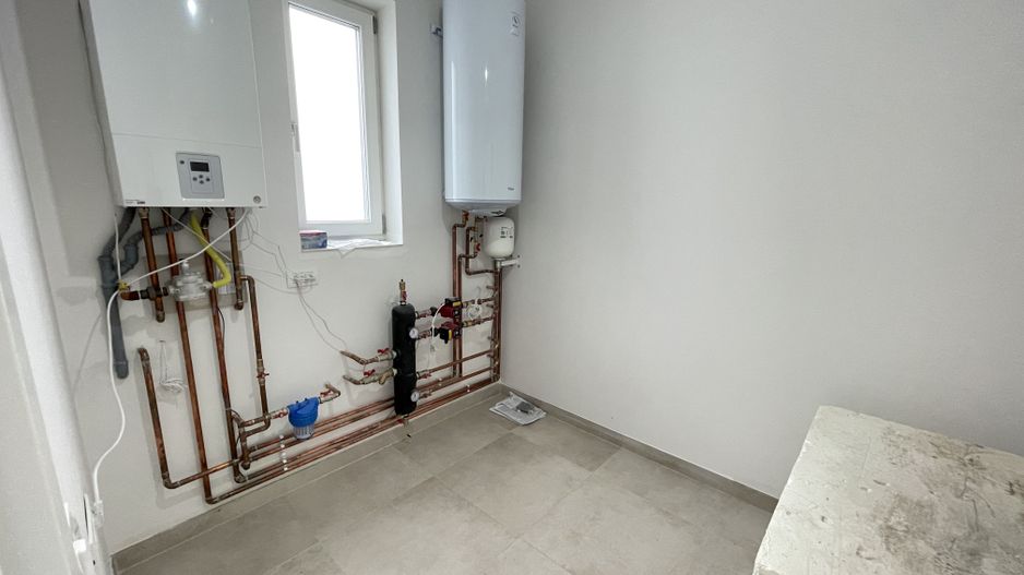 Duplex despărțit prin spațiu tehnic - Poză 5