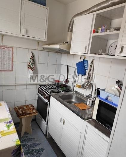 Garsoniera zona Sagului mobilata - Poză 4