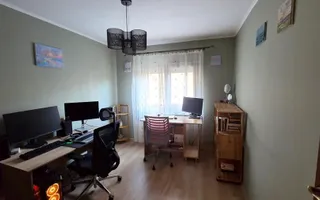 Apartament 3 camere Aradului parter cu balcon - Poză 14