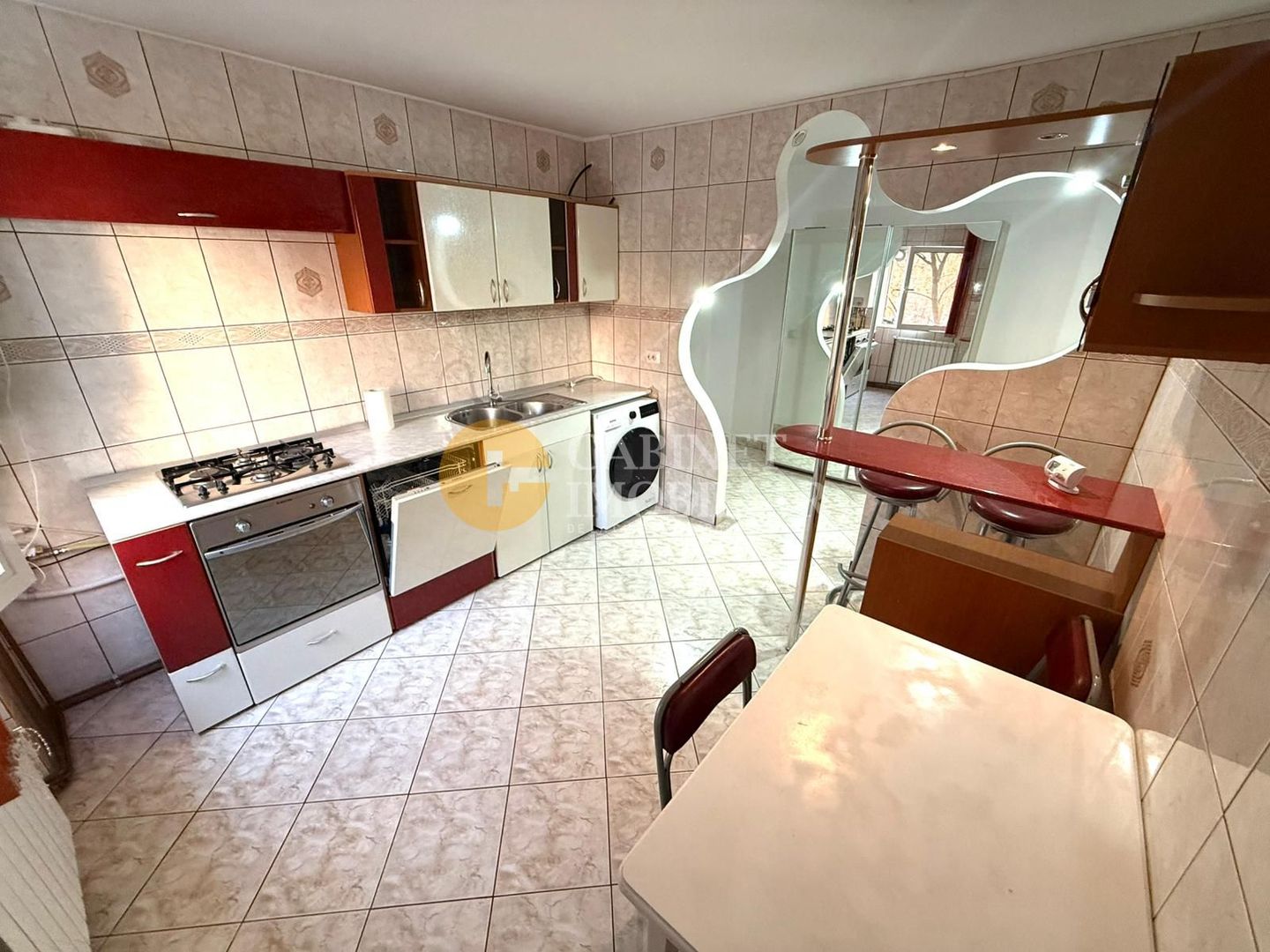 3 Camere - Etaj 1 - Rond Podu Ros - Poză 1