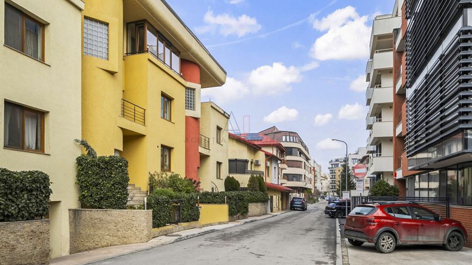 Vila Soseaua Nordului | Gradina | Garaj - Poză 31