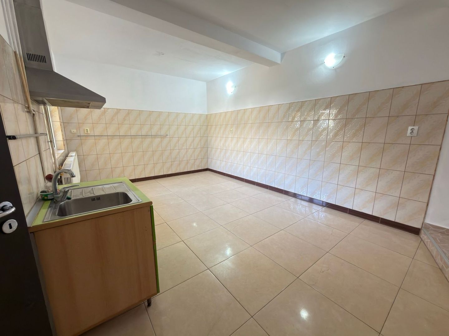 Casă cu 4 camere, 3 băi și curte | Vatra Luminoasă – Iancului - Poză 6