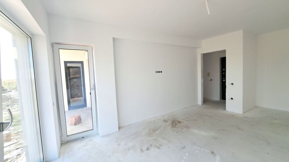 Apartament decomandat, 2 camere  - Piata Rahova/Mall - Poză 3