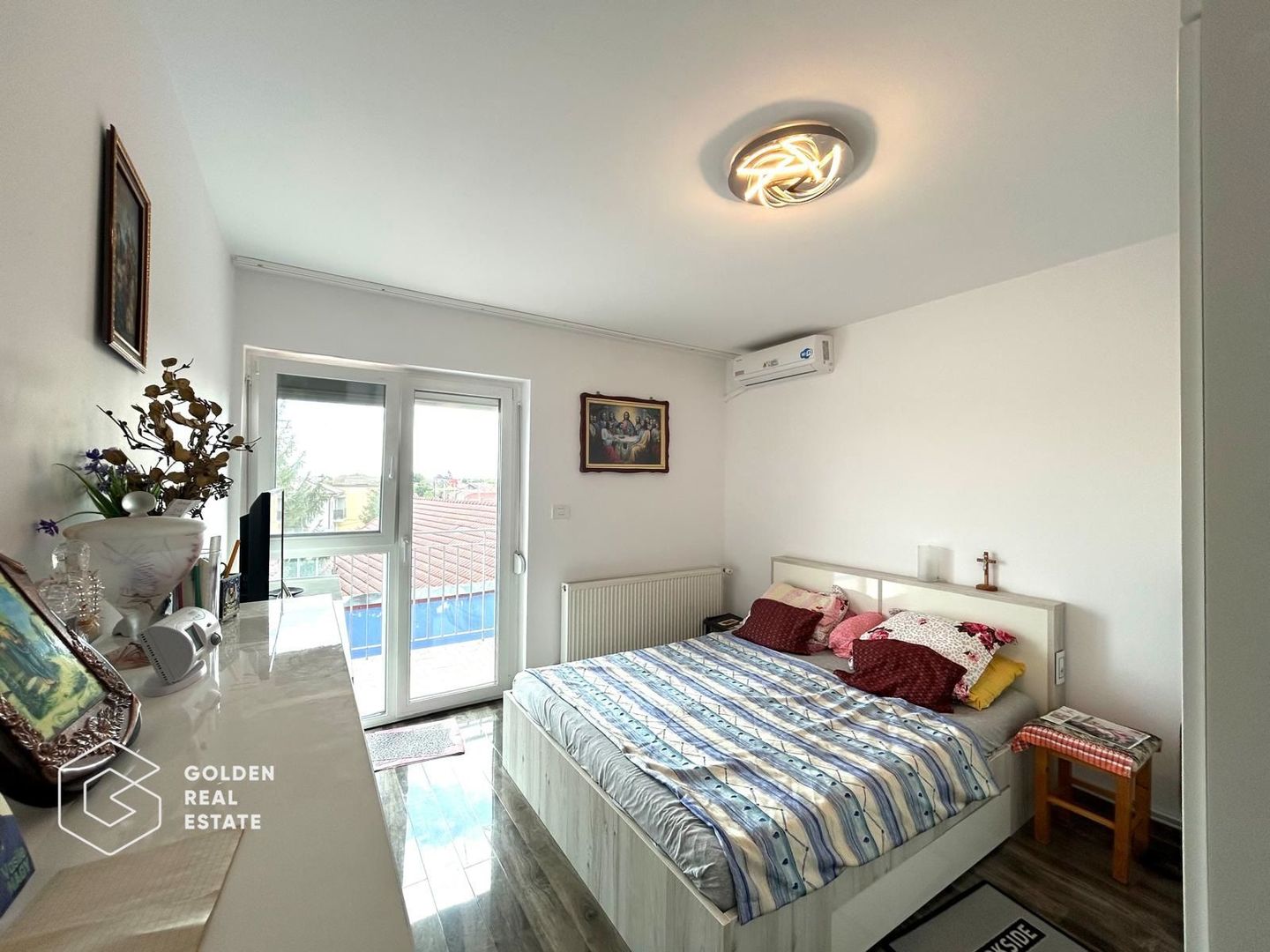 Apartament spatios si loc de parcare, etaj 2, zona Calea Timisorii - Poză 5