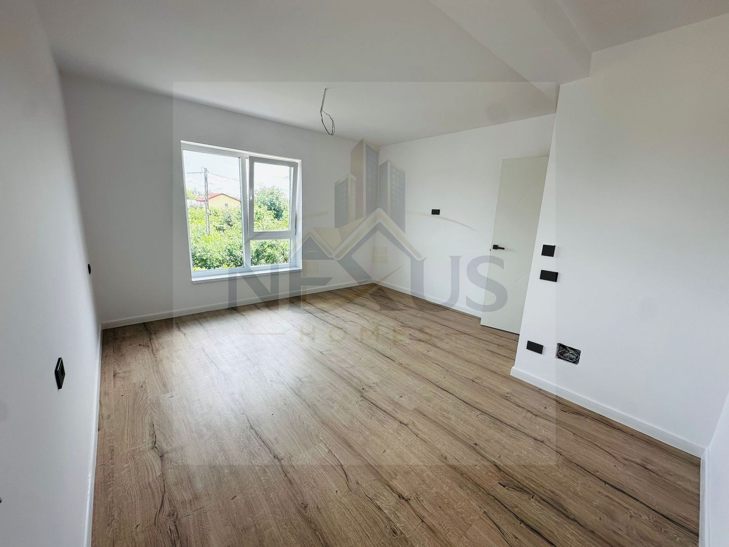 Comuna Berceni | 100m Bd. 1 Mai-Vila individuala | Strada asfaltata - Poză 16