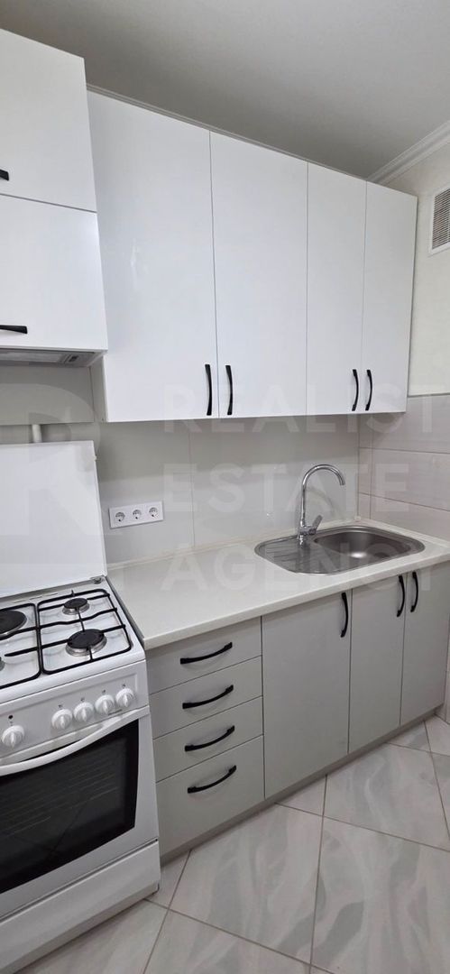 Chirie, apartament, 3 camere, str. Alexandru Mărinescu, Buiucani - Poză 3
