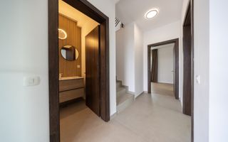 Casa individuala 4 camere, teren de 596 mp, partial mobilata, Cristian - Poză 5