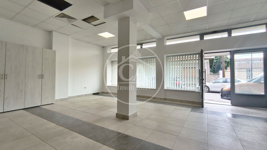 Spatiu comercial de inchiriat de tip S+P+E in zona Rogerius, Oradea - Poză 2