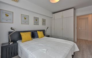 Apartament superb de 3 camere zona Universitate - Poză 3
