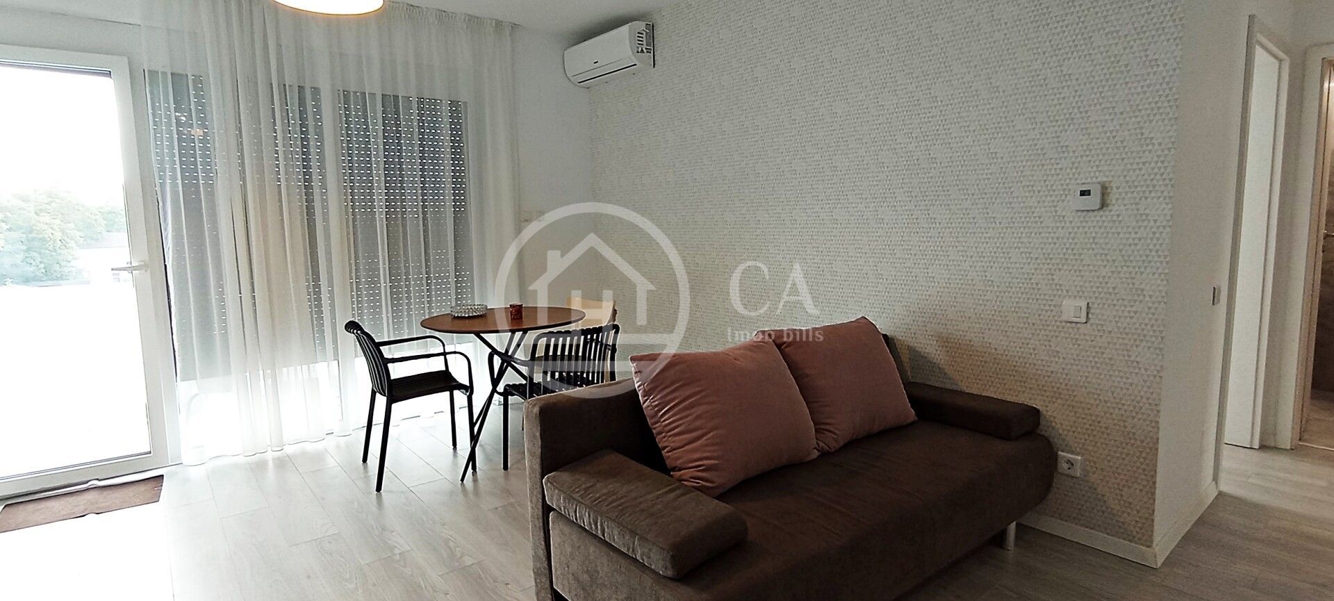 Apartament de inchiriat cu 2 camere in Grand Hill Oradea - Poză 3