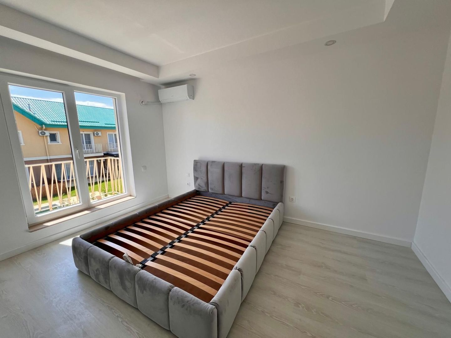 Vila 3 camere Cosmopolis - Poză 5