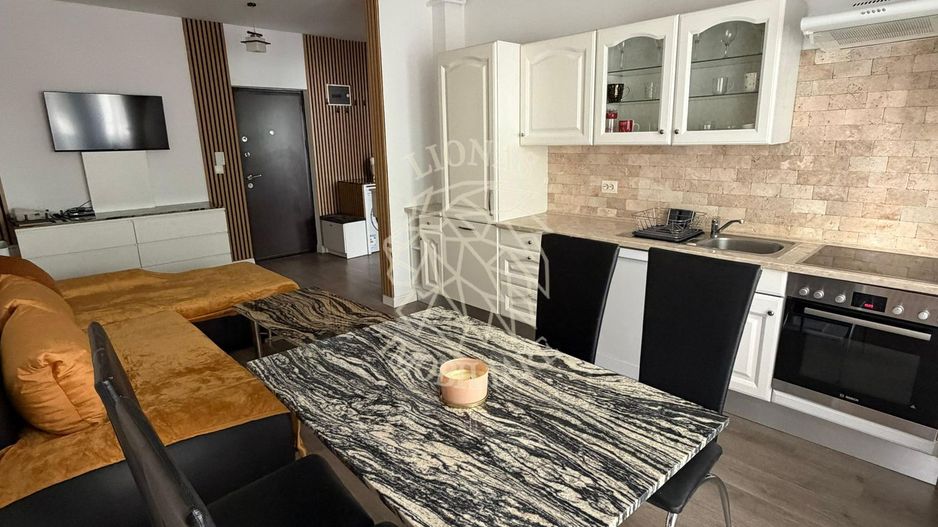 Apartament Modern 2 camere-etaj 2-lift-balcon-Calea Moldovei - Poză 3