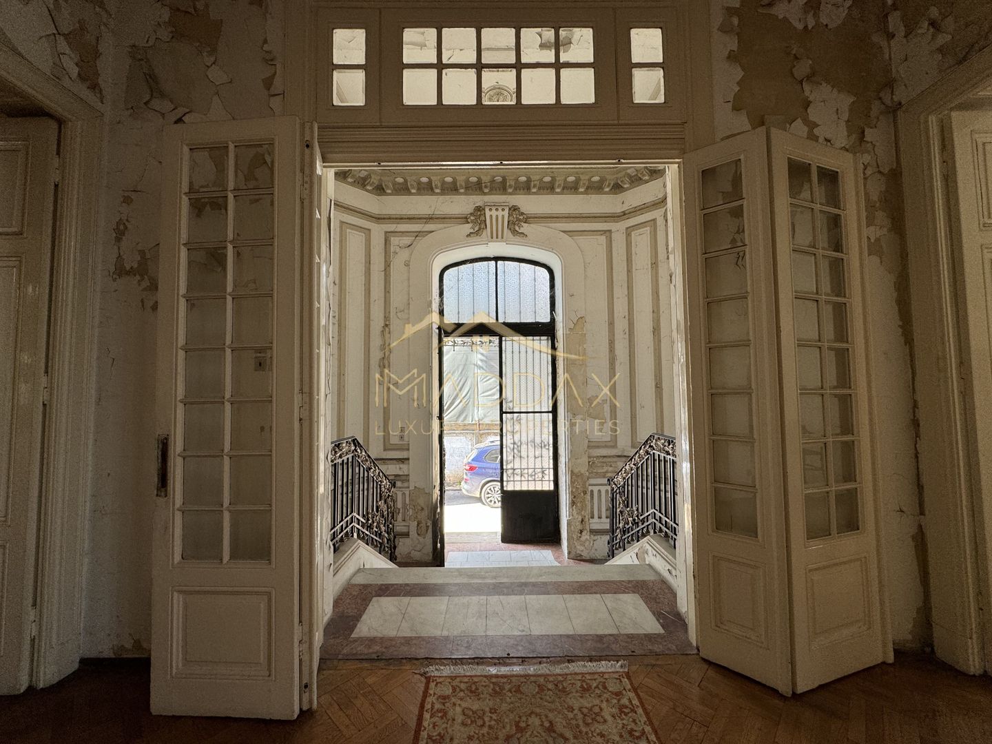 Vila unicat-Piata Romana - Poză 4