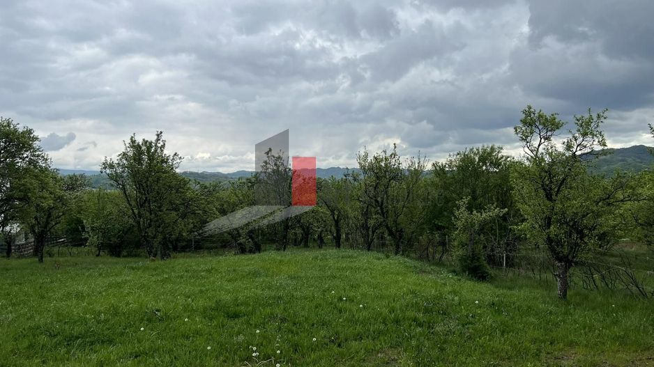 Teren intravilan-construibil Breaza - 1438 mp - Poză 1